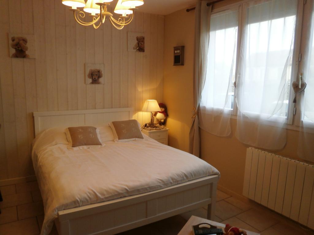 Apartmán Au 14 Honfleur Parking Prive Pokoj fotografie